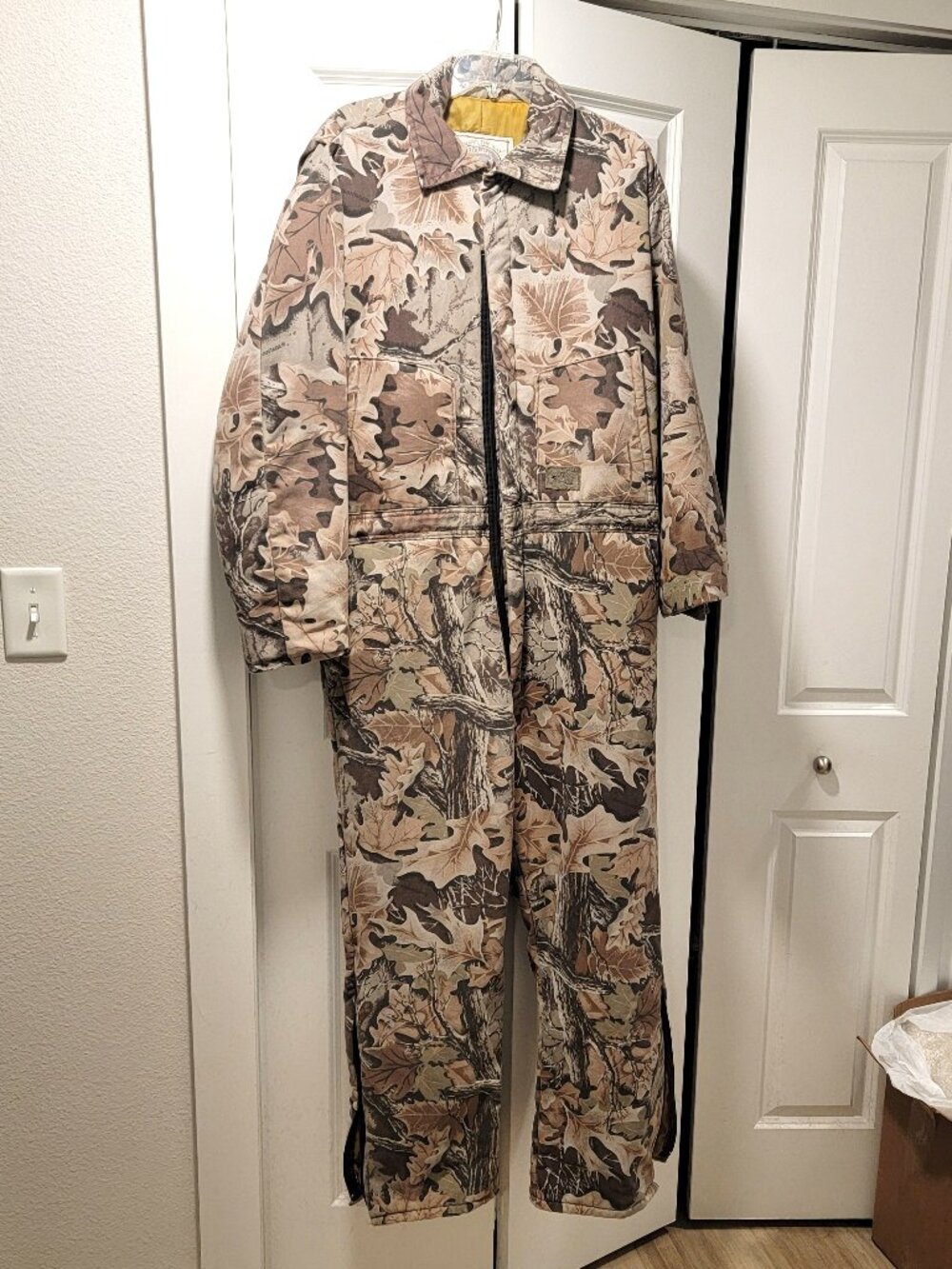 Vintage Walls Blizzard Pruf Camoe Hunting Coveralls